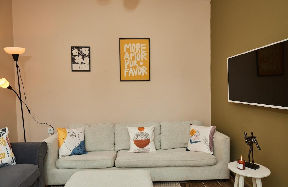 Stunning 3br 3bathroom 3ac Near Metro D2 *