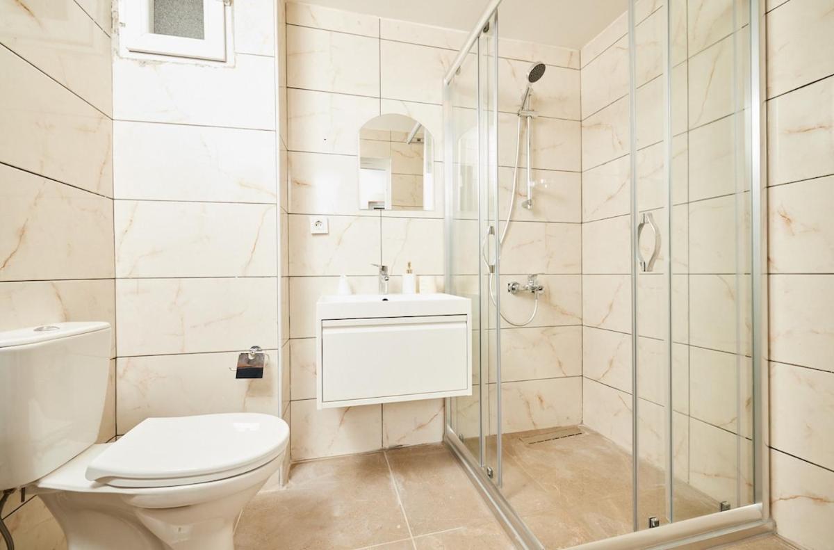 Stunning 3br 3bathroom 3ac Near Metro D2 İstanbul